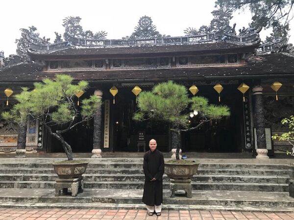 Đại đức Thích Từ Hòa tại chùa Từ Hiếu - Sputnik Việt Nam