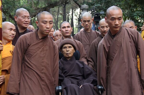 Thiền sư Thích Nhất Hạnh về chùa Từ Hiếu - Sputnik Việt Nam