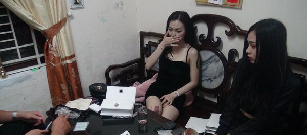 Hai cô gái bị tạm giữ vì tàng trữ ma túy - Sputnik Việt Nam