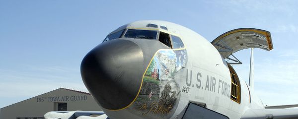 Máy bay KC 135 - Sputnik Việt Nam