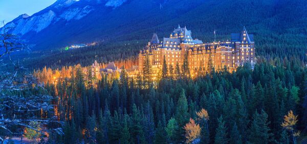 Khách sạn Fairmont Banff Springs ở Canada - Sputnik Việt Nam