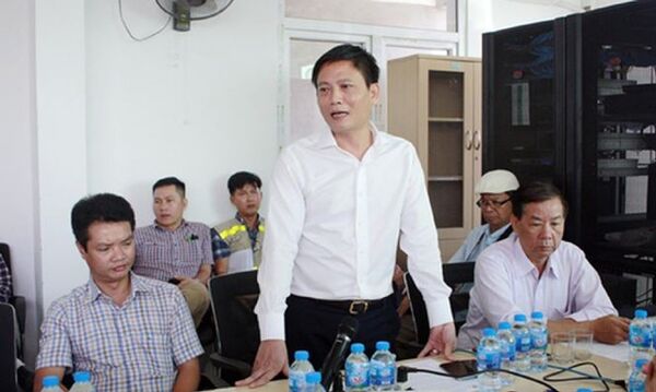 Ông Nguyễn Ngọc Hòa, Chủ tịch HĐQT Công ty CP BOT cầu Bạch Đằng khẳng định cầu vênh là bình thường - Sputnik Việt Nam