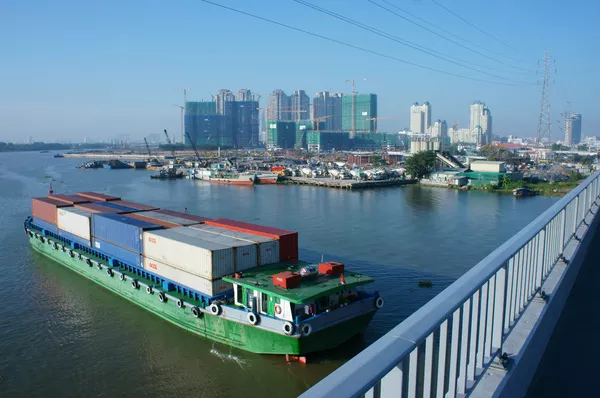 Việt Nam: Điểm đến đầu tư hấp dẫn với tốc độ tăng trưởng nhanh nhất thế giới Việt Nam: Điểm đến đầu tư hấp dẫn với tốc độ tăng trưởng nhanh nhất thế giới - Sputnik Việt Nam
