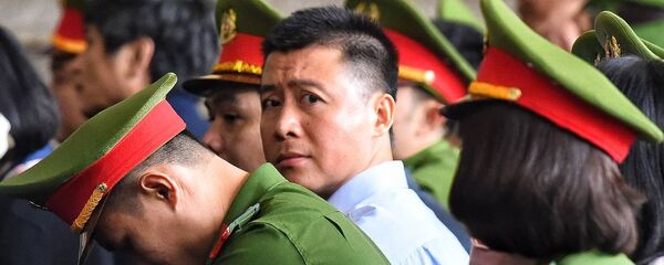 Bị cáo Phan Sào Nam (cựu chủ tịch VTC Online) Bị cáo Phan Sào Nam (cựu chủ tịch VTC Online) - Sputnik Việt Nam