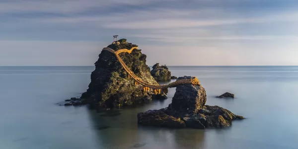Bức ảnh Wedded Rocks (Núi đá) của nhiếp ảnh gia Anastasia Woolmington, giải nhất Carolyn Mitchum Award trong khuôn khổ cuộc thi EPSON International Pano Awards 2018 Bức ảnh Wedded Rocks (Núi đá) của nhiếp ảnh gia Anastasia Woolmington, giải nhất Carolyn Mitchum Award trong khuôn khổ cuộc thi EPSON International Pano Awards 2018 - Sputnik Việt Nam