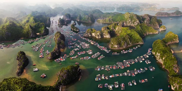 Bức ảnh Cát Bà Island's Floating Fishing Village (Làng chài nổi trên đảo Cát Bà) của nhiếp ảnh gia Phát Đào Tấn, lọt TOP-50 hạng mục Phong cảnh nghiệp dư của cuộc thi EPSON International Pano Awards 2018 Bức ảnh Cát Bà Island's Floating Fishing Village (Làng chài nổi trên đảo Cát Bà) của nhiếp ảnh gia Phát Đào Tấn, lọt TOP-50 hạng mục Phong cảnh nghiệp dư của cuộc thi EPSON International Pano Awards 2018 - Sputnik Việt Nam