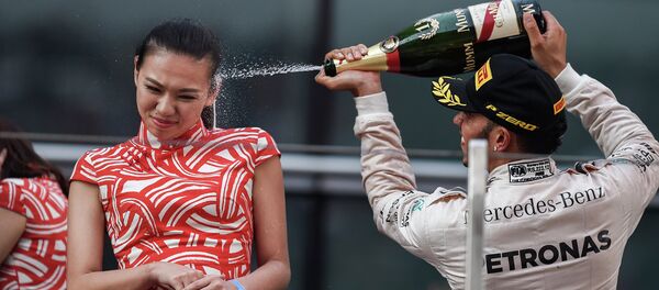 Lewis Hamilton Lewis Hamilton - Sputnik Việt Nam