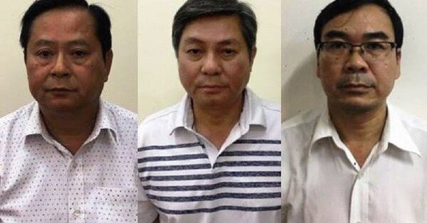 Ông Nguyễn Hữu Tín (bìa trái) cùng 2 cựu thuộc cấp Đào Anh Kiệt (giữa) và Trương Văn Út (bìa phài)  - Sputnik Việt Nam