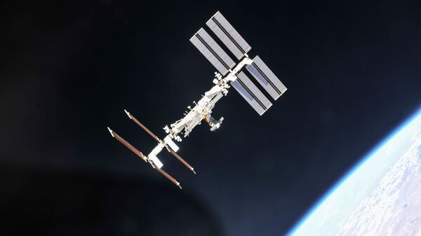 Cảnh trên ISS nhìn từ tàu “Soyuz” - Sputnik Việt Nam