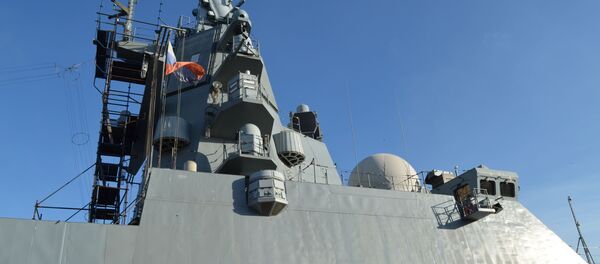 Tàu dự án 22350 Đô đốc Kasatonov tại xưởng đóng tàu Severnaya Verf ở St. Petersburg Tàu dự án 22350 Đô đốc Kasatonov tại xưởng đóng tàu Severnaya Verf ở St. Petersburg - Sputnik Việt Nam