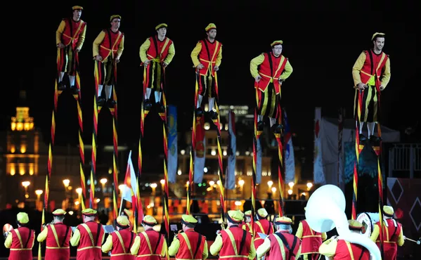 Dàn nhạc Hoàng gia Bỉ tại lễ khai mạc Festival Quân nhạc Quốc tế Tháp Spasskaya Dàn nhạc Hoàng gia Bỉ tại lễ khai mạc Festival Quân nhạc Quốc tế Tháp Spasskaya - Sputnik Việt Nam
