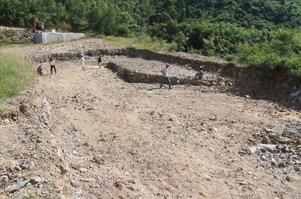 Hồ nhân tạo vuông vức hình chữ nhật.  - Sputnik Việt Nam