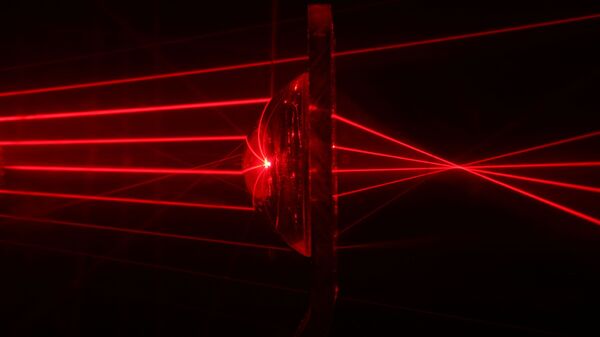 Laser - Sputnik Việt Nam