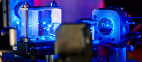 Laser - Sputnik Việt Nam