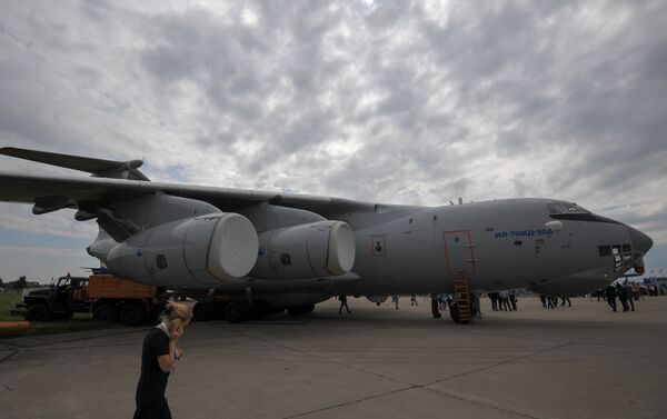 Máy bay vận tải quân sự Il-76MD-90A - Sputnik Việt Nam