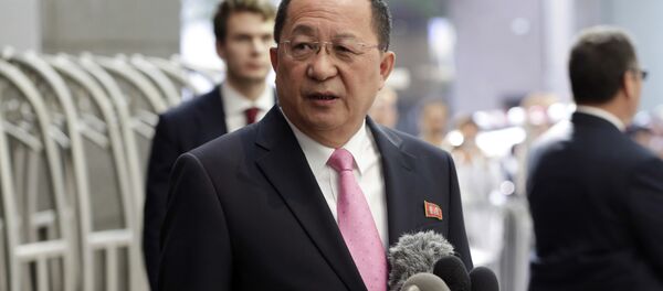 Bộ trưởng Ngoại giao Triều Tiên Ri Yong Ho - Sputnik Việt Nam