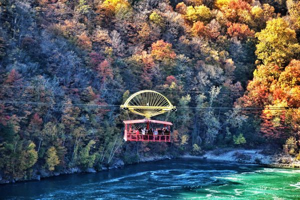 Cáp treo trên thác Niagara ở Canada Cáp treo trên thác Niagara ở Canada - Sputnik Việt Nam