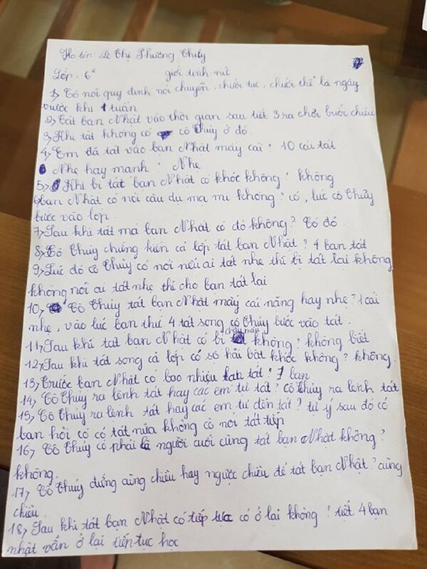 Bảng câu hỏi mà các học sinh phải trả lời - Sputnik Việt Nam