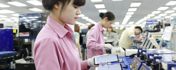 Bên trong nhà máy Samsung tại Việt Nam Bên trong nhà máy Samsung tại Việt Nam - Sputnik Việt Nam