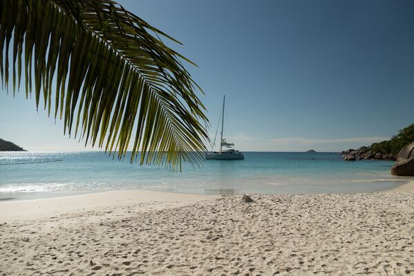 Bãi biển Anse Lazio ở đảo Seychelles - Sputnik Việt Nam