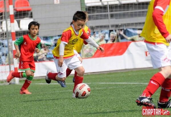 Viktor Le khi còn đá cho đội Spartak 2003 - Sputnik Việt Nam