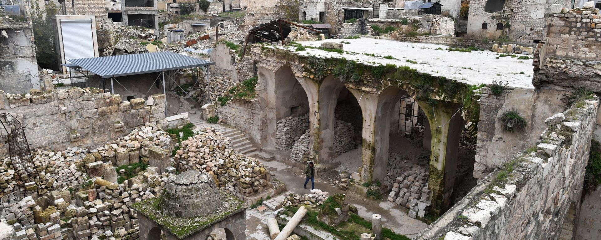 Giáo đường bị hủy hoại ở thành phố Aleppo, Syria - Sputnik Việt Nam, 1920, 02.12.2024