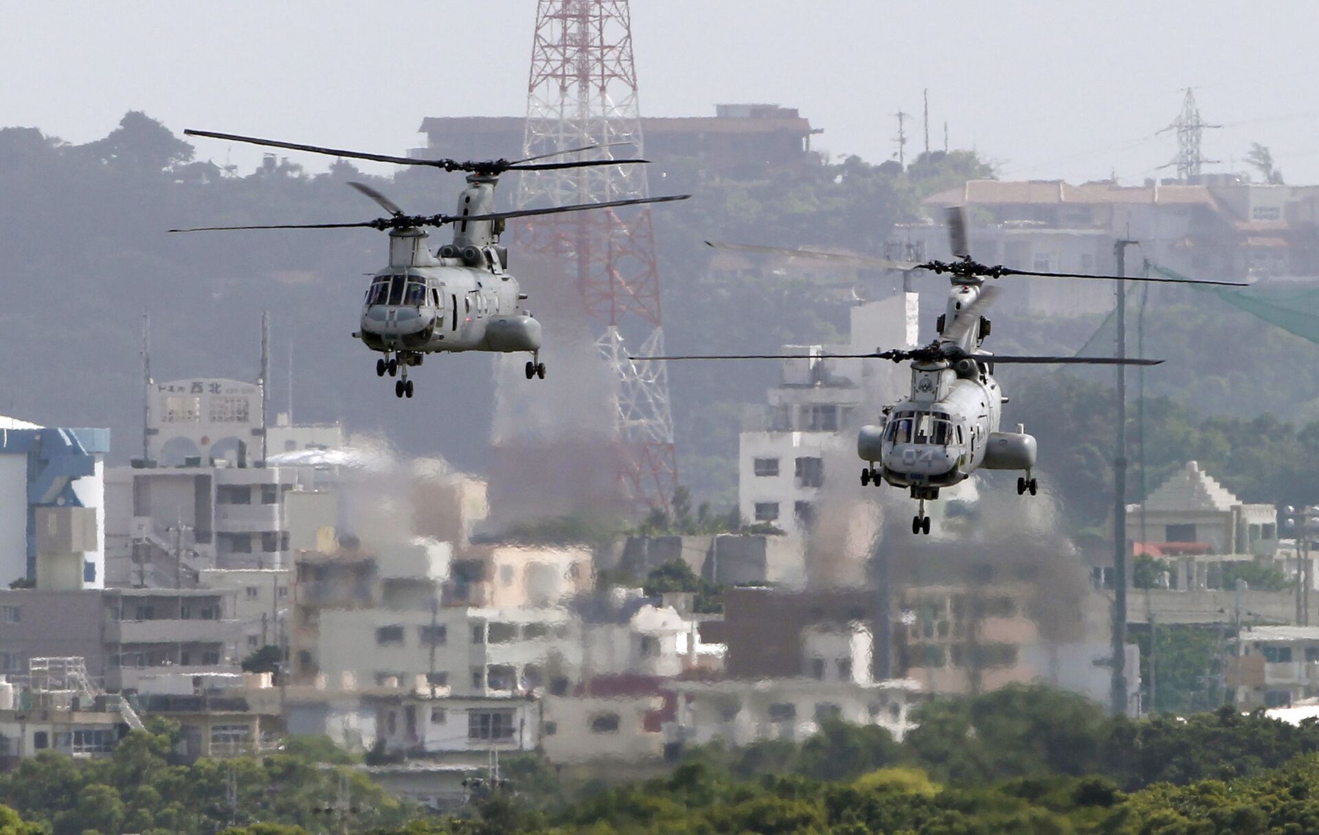 Máy bay trực thăng Mỹ CH-46 tại căn cứ Futenma, Nhật Bản. - Sputnik Việt Nam, 1920, 30.05.2024