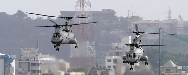 Máy bay trực thăng Mỹ CH-46 tại căn cứ Futenma, Nhật Bản. - Sputnik Việt Nam