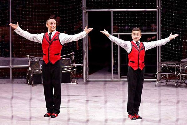 Nghệ sỹ dạy sư tử trẻ nhất thế giới Timur Goncharov - Sputnik Việt Nam