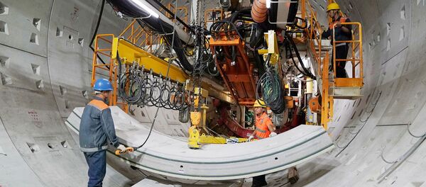 'Độn thổ' xuống đường hầm Metro đầu tiên do 'siêu robot' đào ngay trung tâm TP.HCM - Sputnik Việt Nam