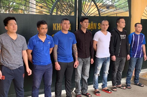 Các đối tượng của công ty tín dụng đen Nam Long bị bắt Các đối tượng của công ty tín dụng đen Nam Long bị bắt - Sputnik Việt Nam