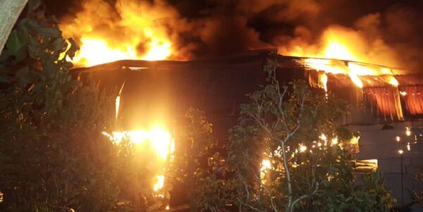 Cháy lớn tại công ty may ở Cần Thơ - Sputnik Việt Nam