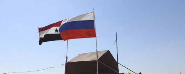 Quốc kỳ LB Nga và Syria - Sputnik Việt Nam