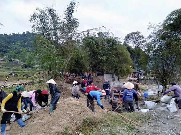 Trên công trường xây cầu Nậm Poo ngày 01-01-2019  - Sputnik Việt Nam