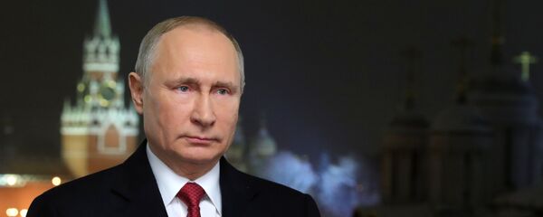 Президент РФ Владимир Путин во время новогоднего обращения к россиянам в канун 2019 года - Sputnik Việt Nam