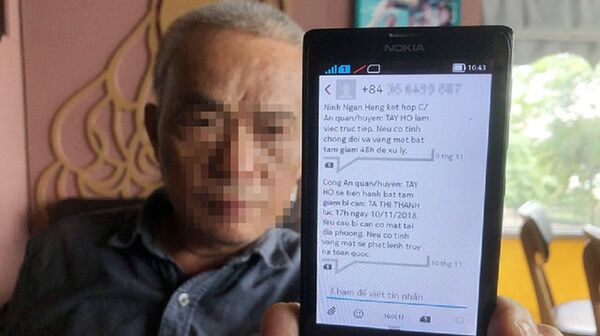 Vừa gọi điện thoại, những đối tượng lừa đảo tiếp tục nhắn tin đe dọa - Sputnik Việt Nam