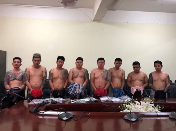 Bộ Công an đánh sập băng nhóm giang hồ do Vũ bông hồng cầm đầu - Sputnik Việt Nam