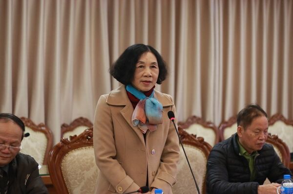 Bà Vũ Thị Lan, nguyên chuyên viên Vụ Tổ chức cán bộ (Bộ GD-ĐT), nguyên Chánh văn phòng Bộ GD-ĐT, hiện là Phó chủ tịch Hội cựu giáo chức cơ quan Bộ GD-ĐT. - Sputnik Việt Nam