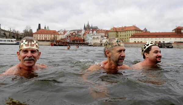 Bơi Giáng sinh truyền thống Ba vị vua ở Prague - Sputnik Việt Nam