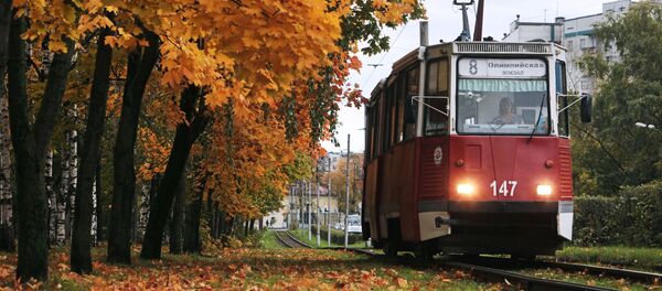 Трамвай на одной из улиц в Вологде Трамвай на одной из улиц в Вологде - Sputnik Việt Nam