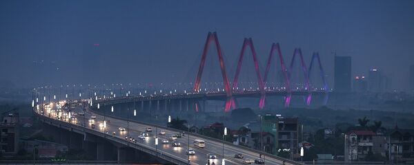 Cầu Nhật Tân - Sputnik Việt Nam