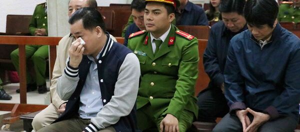 Bị cáo Phan Văn Anh Vũ tại phiên tòa. Bị cáo Phan Văn Anh Vũ tại phiên tòa. - Sputnik Việt Nam