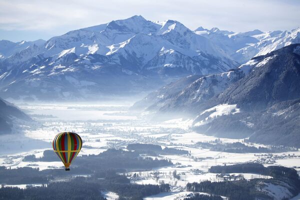 Bóng bay trên bầu trời Zell am See, Áo - Sputnik Việt Nam