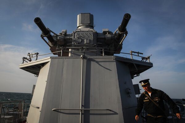  Tổ hợp pháo phòng không có độ chính xác cao Palash trên tàu Dagestan - Sputnik Việt Nam