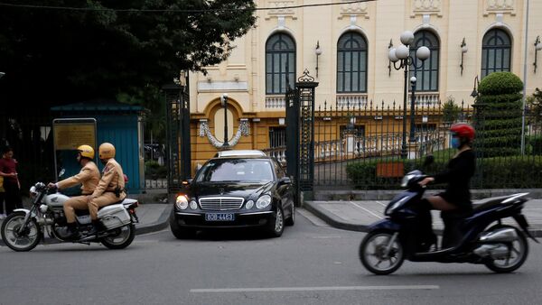 Ông Kim Chang-son tại Hà Nội ngày 16/2 - Sputnik Việt Nam