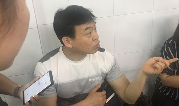 Anh Kim Jong Su, một hành khách trên xe, kể lại sự việc - Sputnik Việt Nam