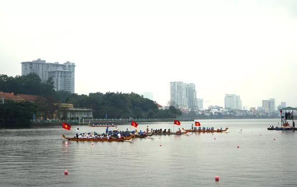 Lễ hội Bơi chải thuyền rồng truyền thống ở Hà Nội Lễ hội Bơi chải thuyền rồng truyền thống ở Hà Nội - Sputnik Việt Nam