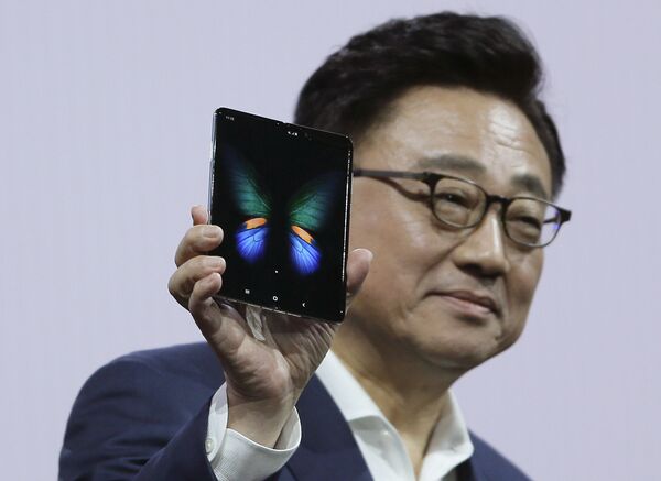 Samsung bỏ Trung Quốc, Việt Nam có cơ hội lớn? Samsung bỏ Trung Quốc, Việt Nam có cơ hội lớn? - Sputnik Việt Nam