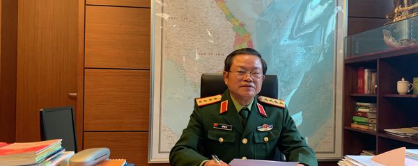 Đại tướng Đỗ Bá Tỵ - Ủy viên Trung ương Đảng, Phó Chủ tịch Quốc hội. - Sputnik Việt Nam