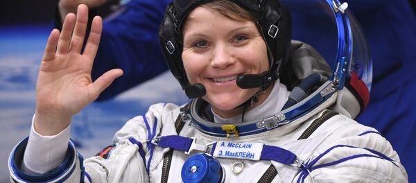 Anne McClain - Sputnik Việt Nam